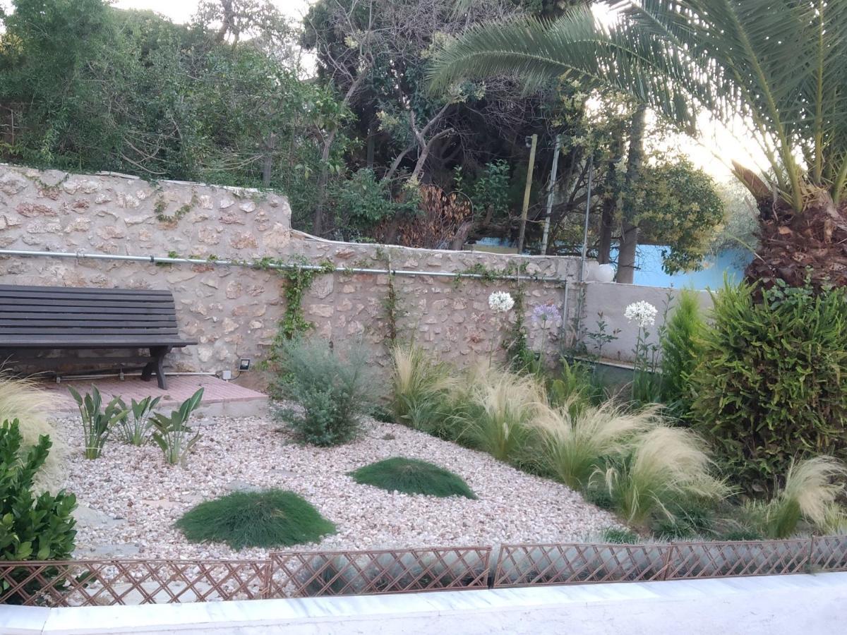 King Lodge Athene Buitenkant foto