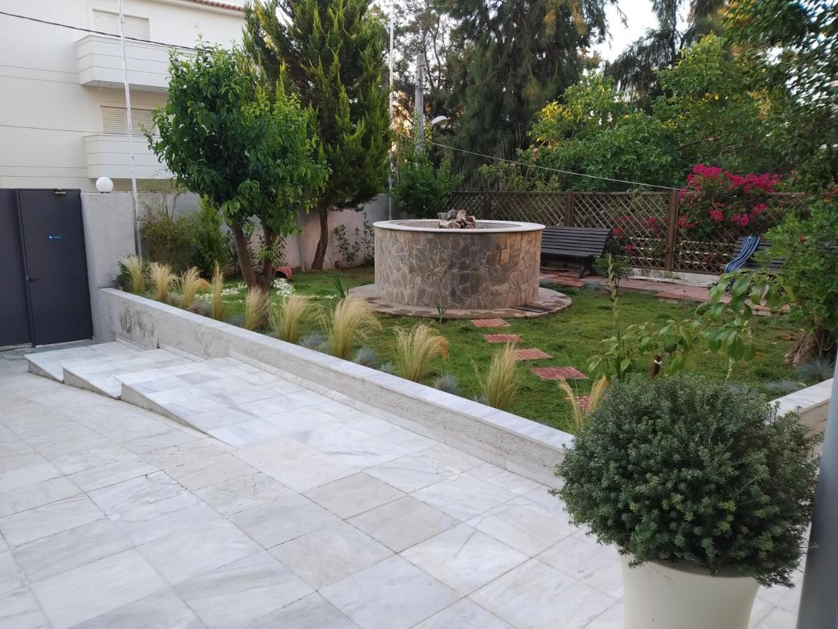 King Lodge Athene Buitenkant foto
