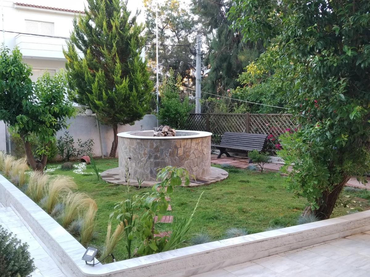 King Lodge Athene Buitenkant foto